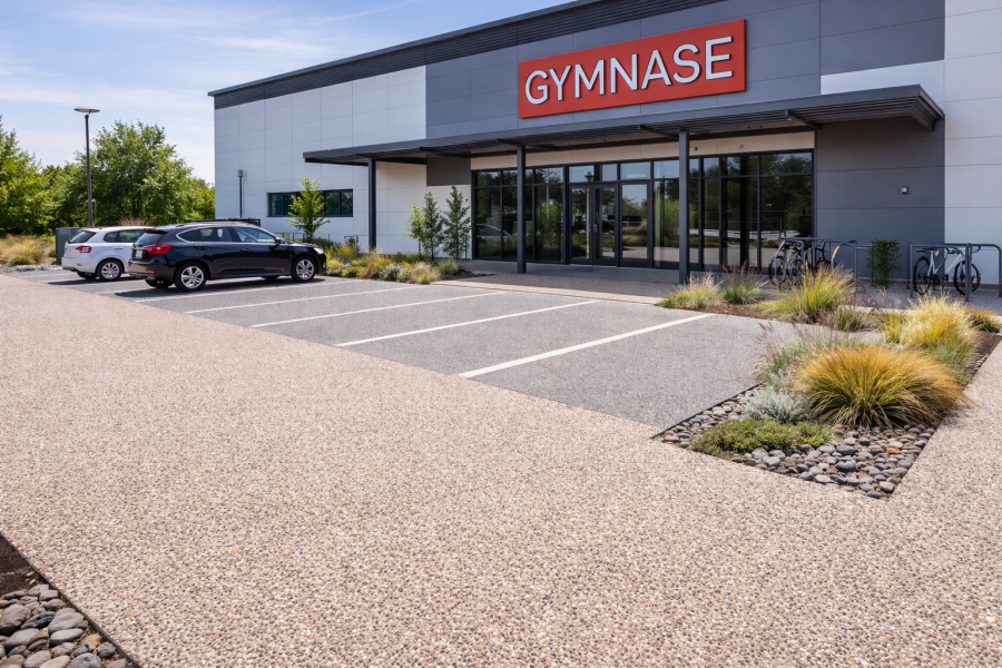 Béton désactivé entrée gymnase collectivité Tarn Albi DCMEV